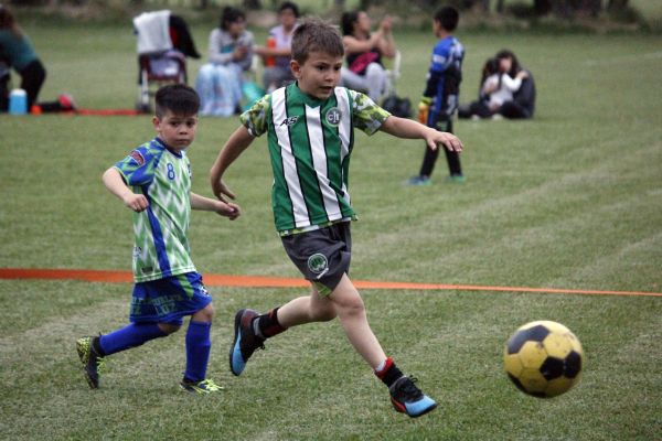 Más de 30 fotos del encuentro en Santa Irene con la Escuelita Luz